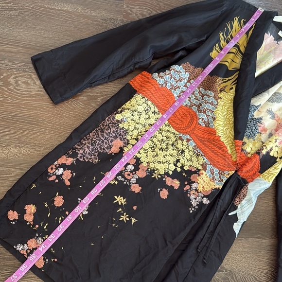 ✅SOLD✅💮🪷Silk Dries Van Noten side tie jacket robe floral print small - Picture 13 of 17